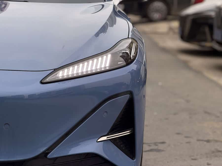 HongQi TianGong 05 2025 immagine di auto #8