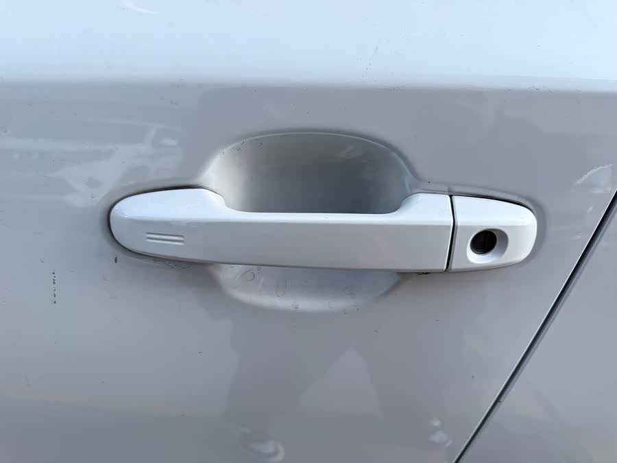 Toyota Izoa 2020 #8 Toyota Izoa 2020 immagine di auto #8