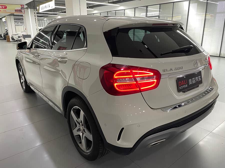 Mercedes-Benz GLA Class (Imported) 2015 #8 Mercedes-Benz GLA Class (Imported) 2015 car image #8