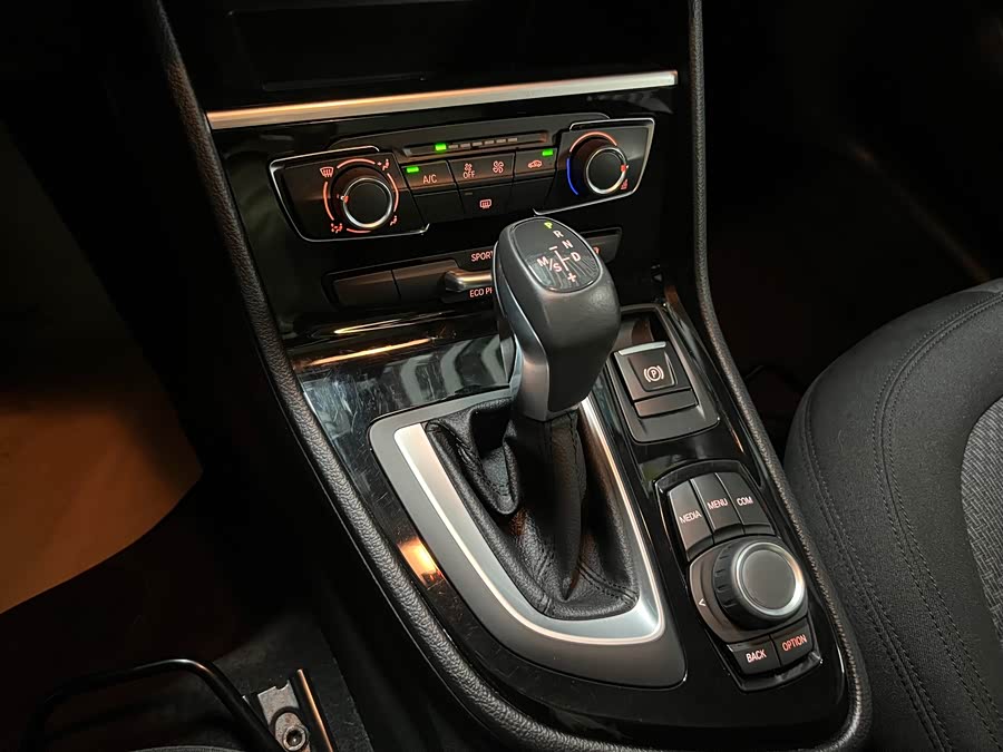 BMW 2 Series Tourer 2018 #8 BMW 2 Series Tourer 2018 car image #8