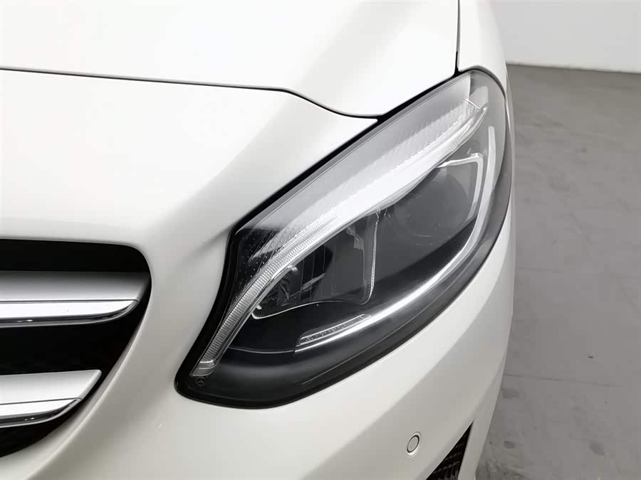 Mercedes-Benz B Class 2018 #8 Mercedes-Benz B Class 2018 car image #8