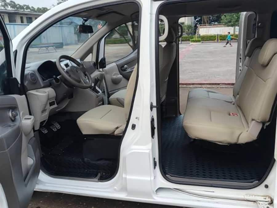 日产 日产NV200 2015 汽车图片 #8