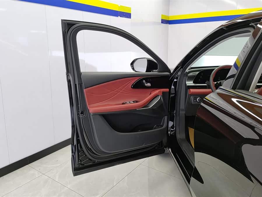 Exceed Yaoguang C-DM 2024 #8 Exceed Yaoguang C-DM 2024 car image #8