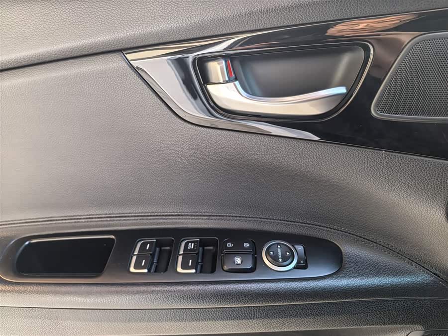 Kia K5 2019 imagen de coche #8