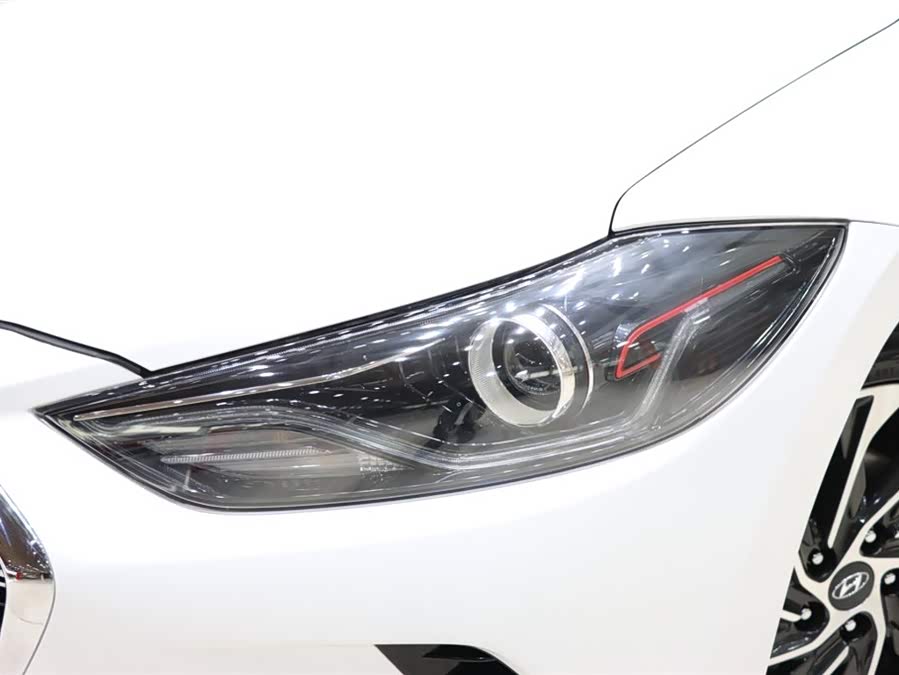 Hyundai Elantra AD 2020 car image #8