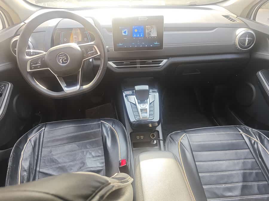 BYD Yuan New Energy 2020 #8 BYD Yuan New Energy 2020 car image #8