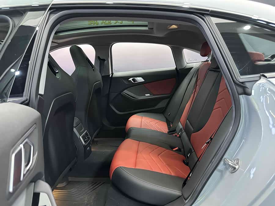 BMW 2 Series 2025 #8 BMW 2 Series 2025 car image #8