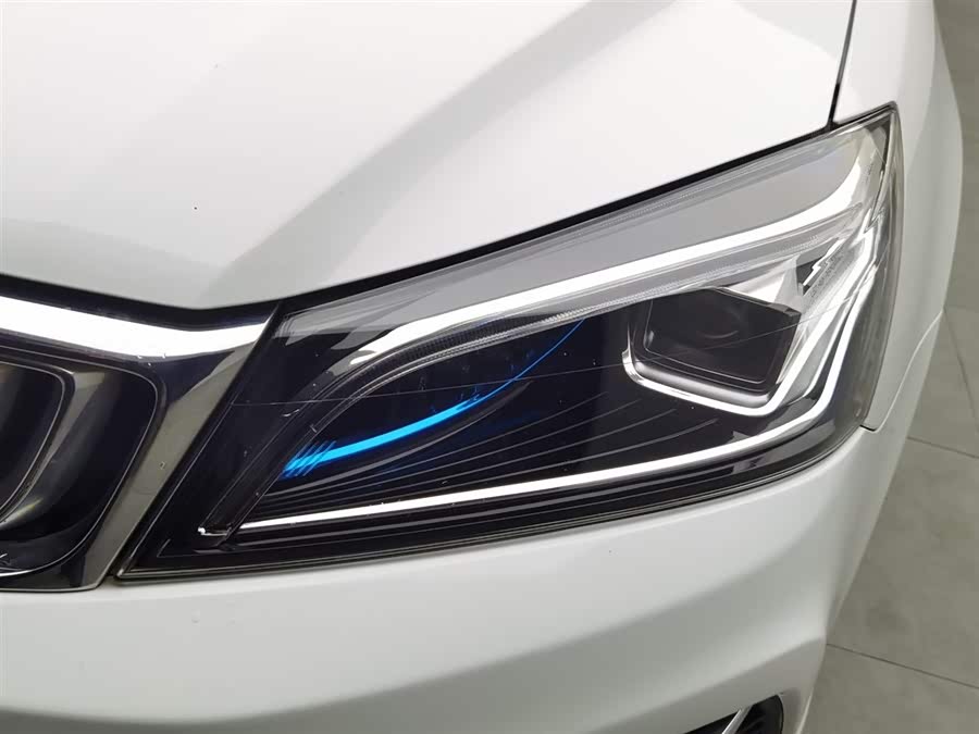GEELY 2023 car image #8