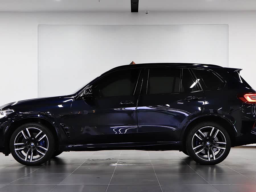 BMW X5 M 2022 car image #8