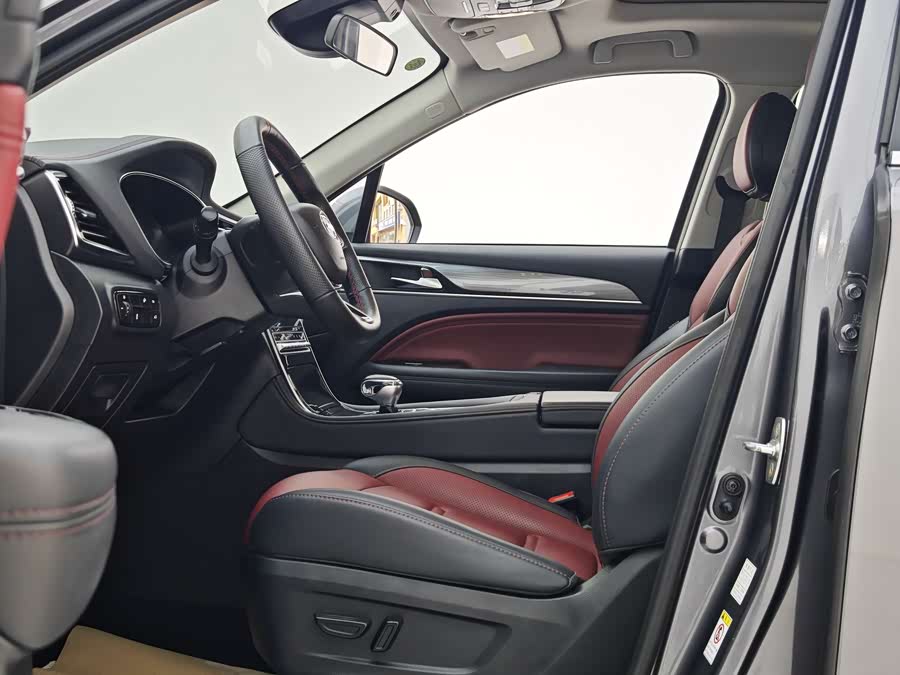 GAC Trumpchi GS4 PLUS 2022 #8 GAC Trumpchi GS4 PLUS 2022 car image #8