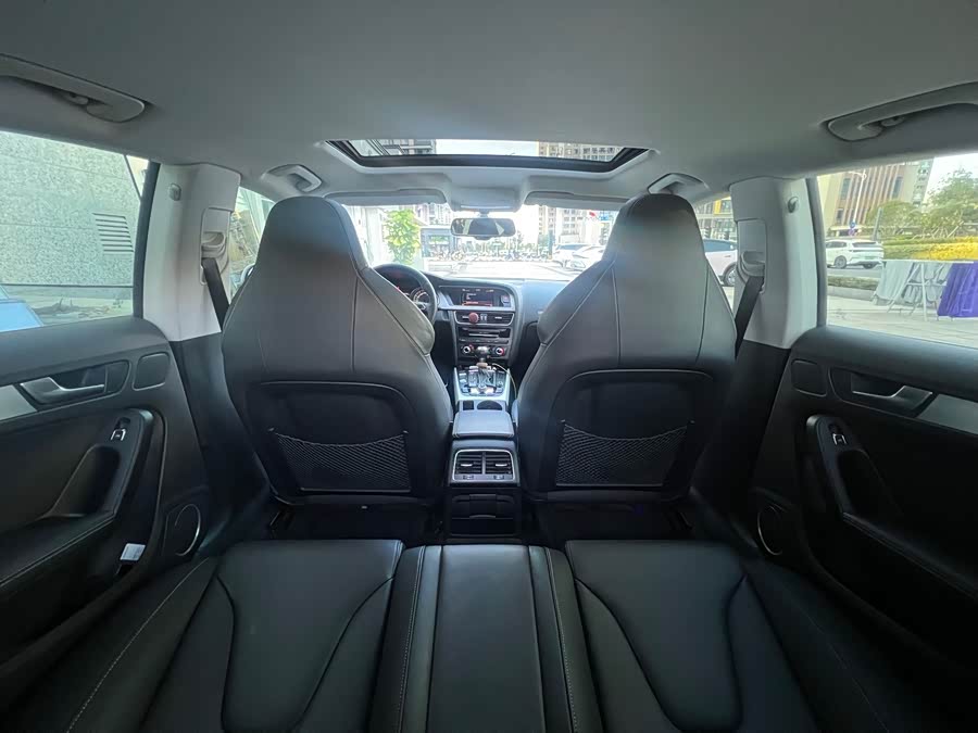 Audi S5 2013 car image #8