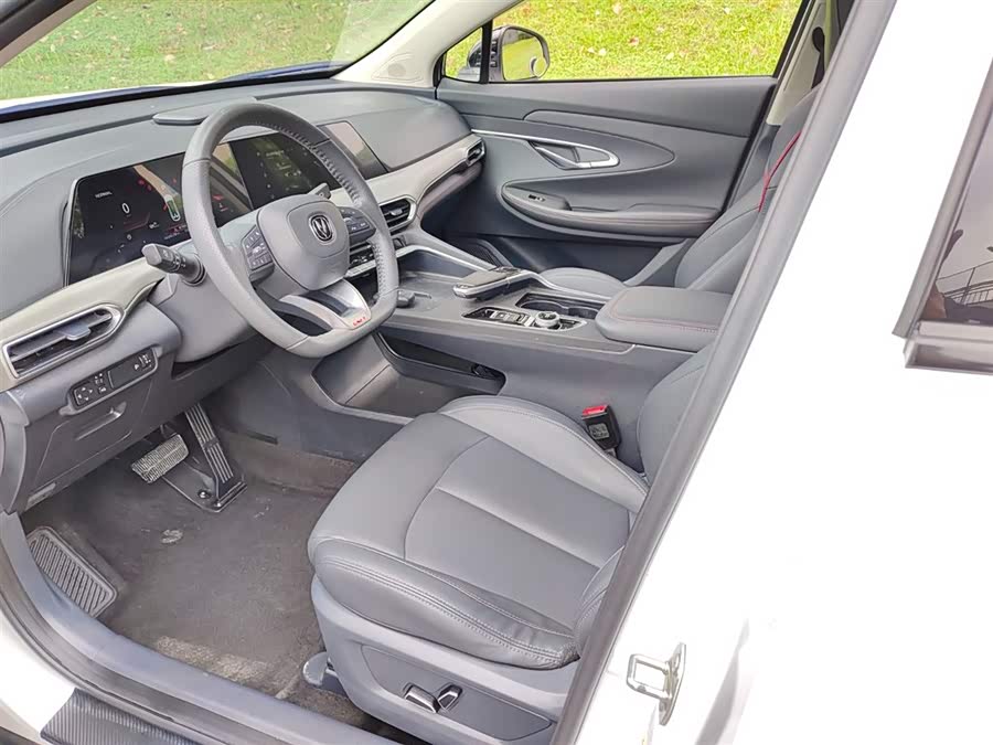 Changan UNI-T 2021 car image #8