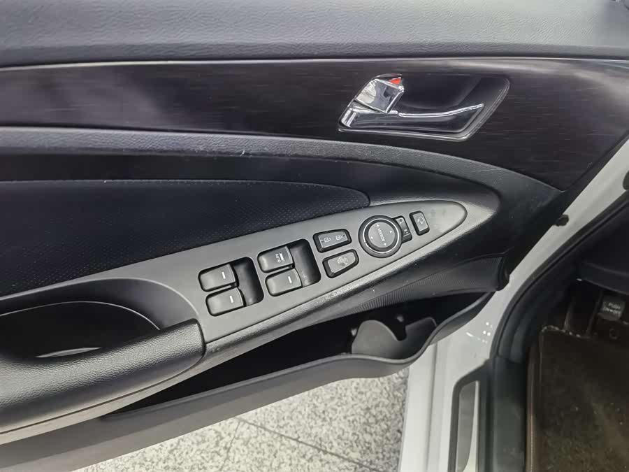 现代 索纳塔 2013 汽车图片 #8