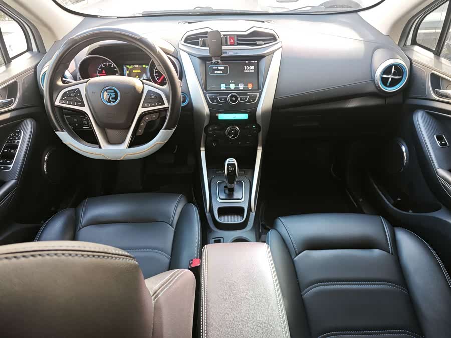 BYD Yuan New Energy 2019 car image #8