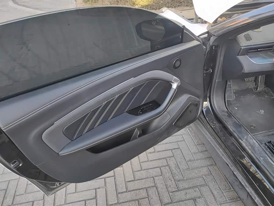 哪吒汽车 哪吒GT 2024 汽车图片 #8