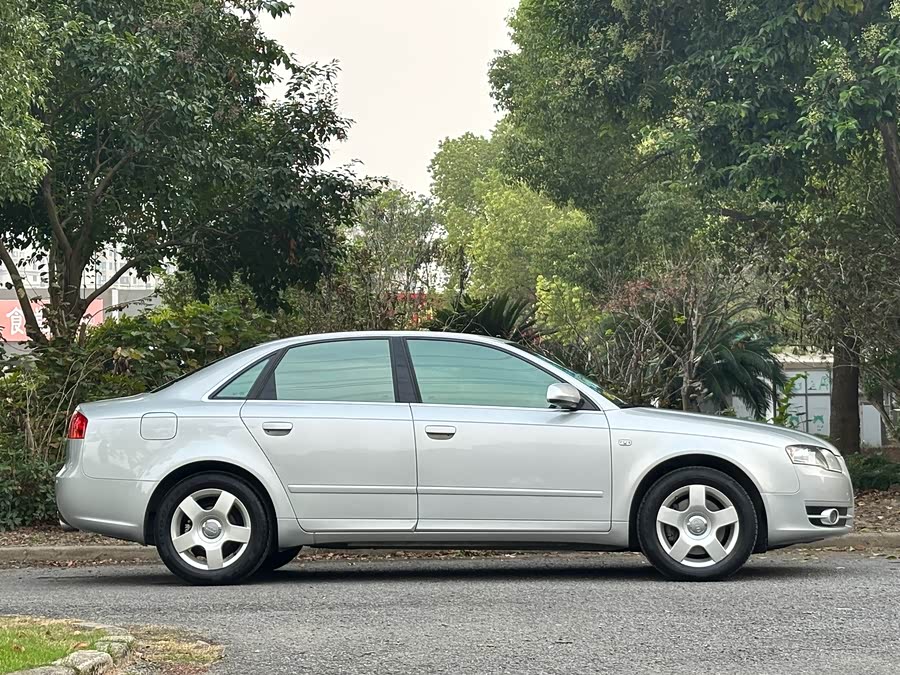 Audi A4 2007 car image #8