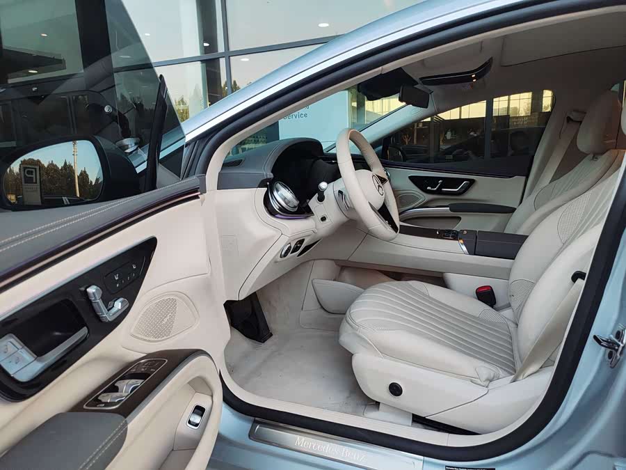 Mercedes-Benz EQS Class 2022 car image #8