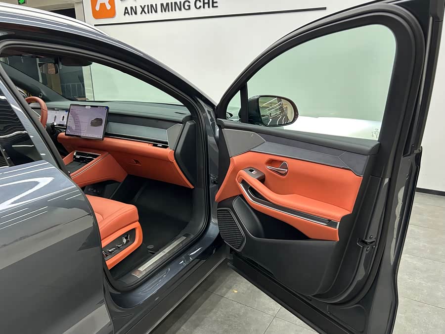 BYD Tang L 2025 car image #8