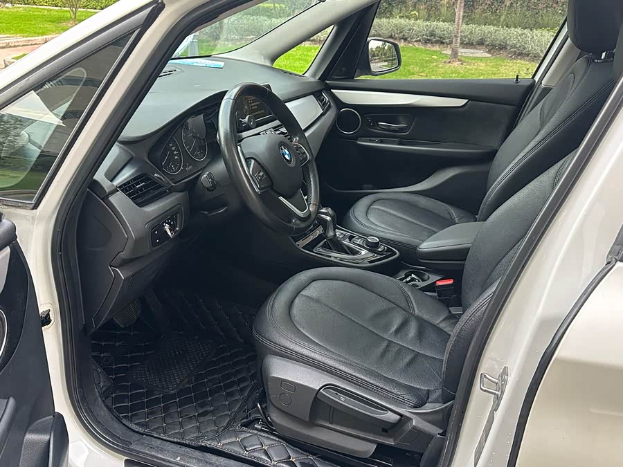 BMW 2 Series Gran Tourer 2015 car image #8