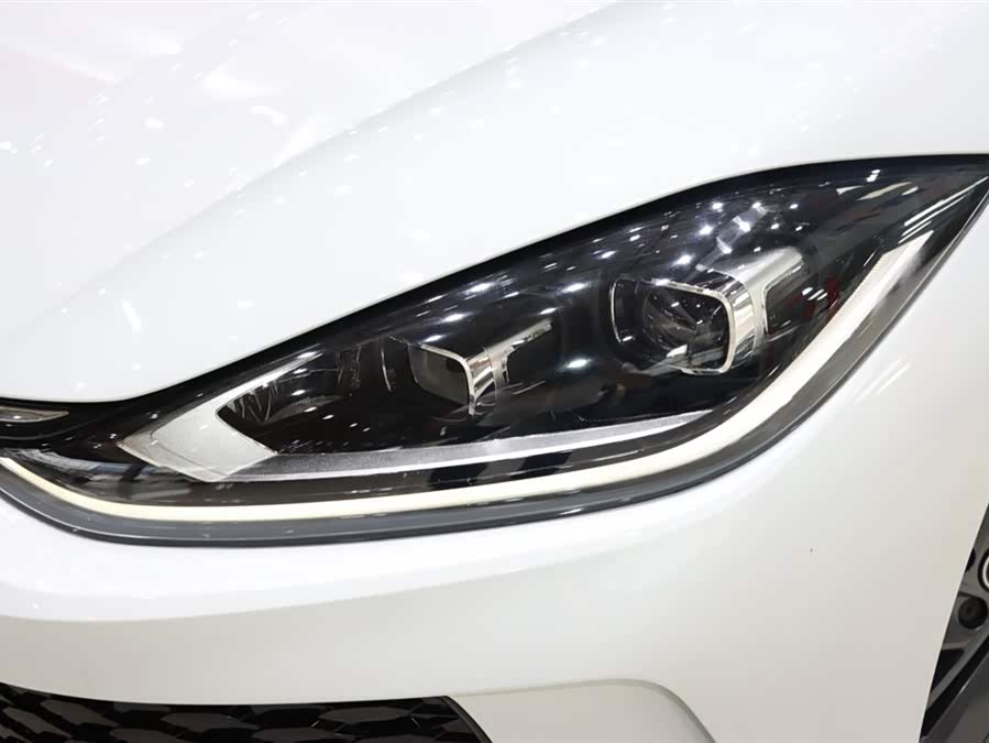 Volkswagen Lamando 2023 imagem de carro #8