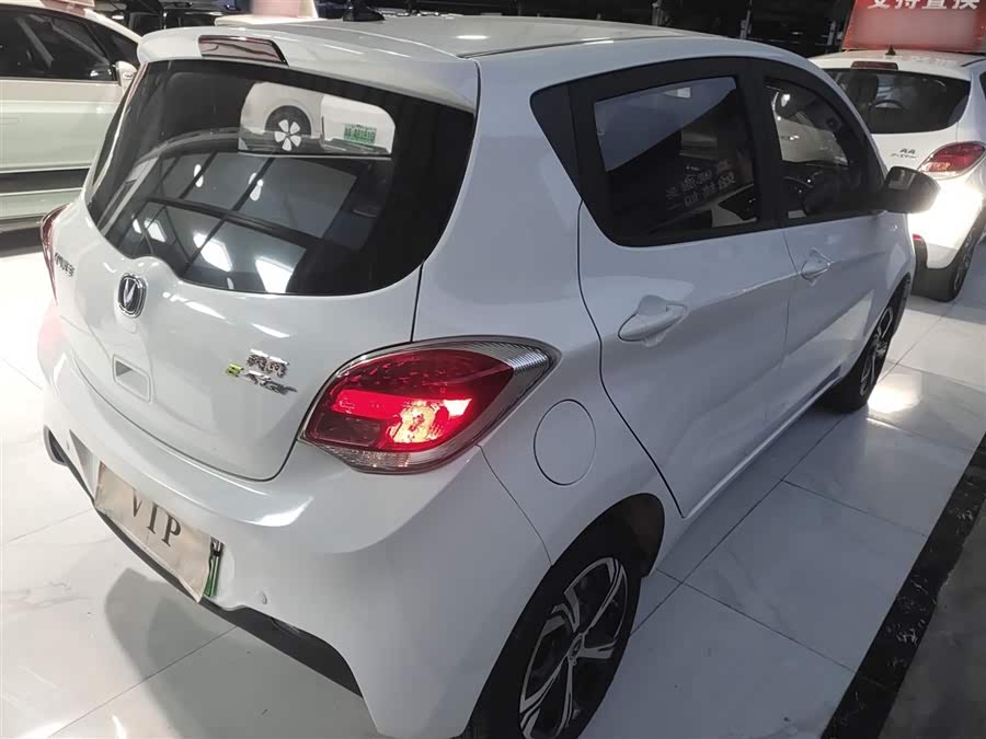 Changan BenBen E-Star 2023 car image #8