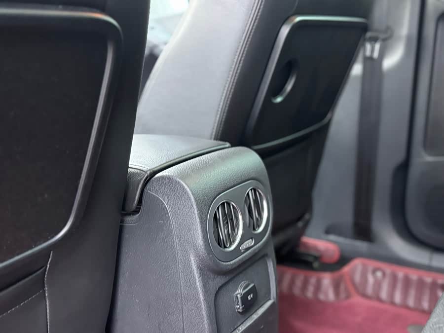 大众 Tiguan 2012 #8 大众 Tiguan 2012 汽车图片 #8