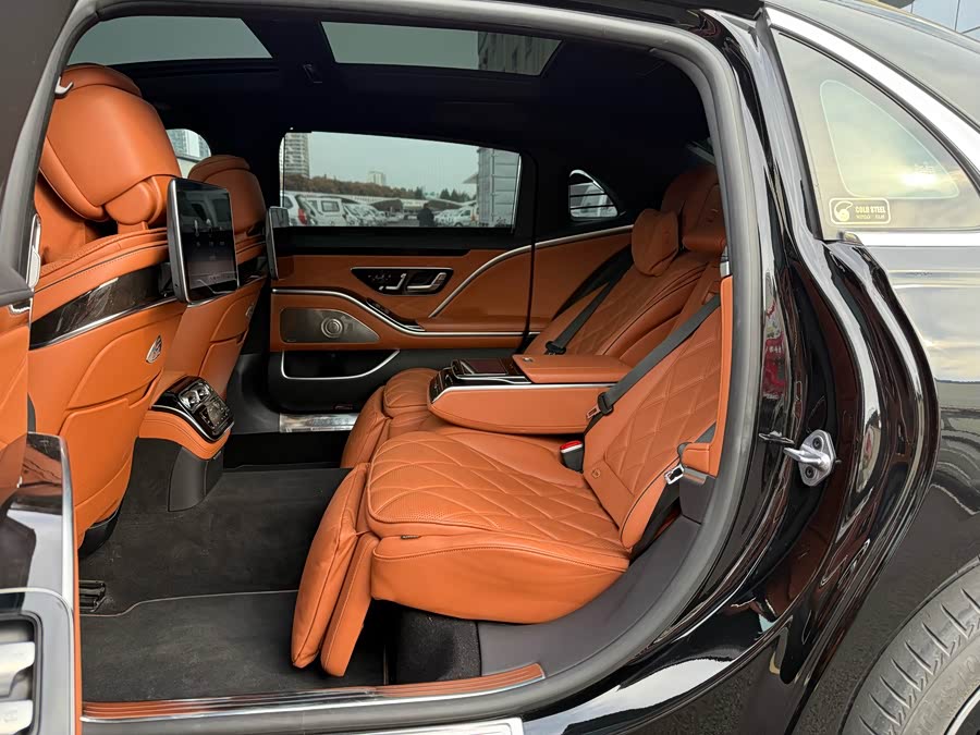 Mercedes-Benz Maybach S Class 2022 #8 Mercedes-Benz Maybach S Class 2022 car image #8