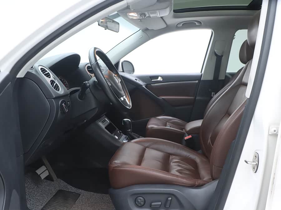 Volkswagen Tiguan 2014 #8 Volkswagen Tiguan 2014 car image #8