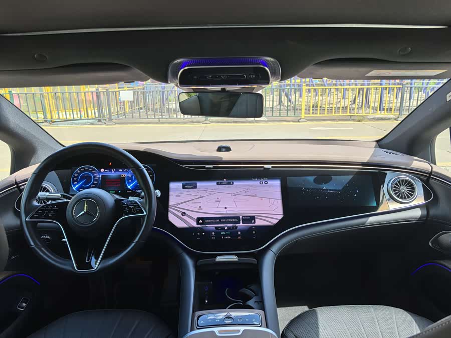 Mercedes-Benz EQS Class 2022 car image #8
