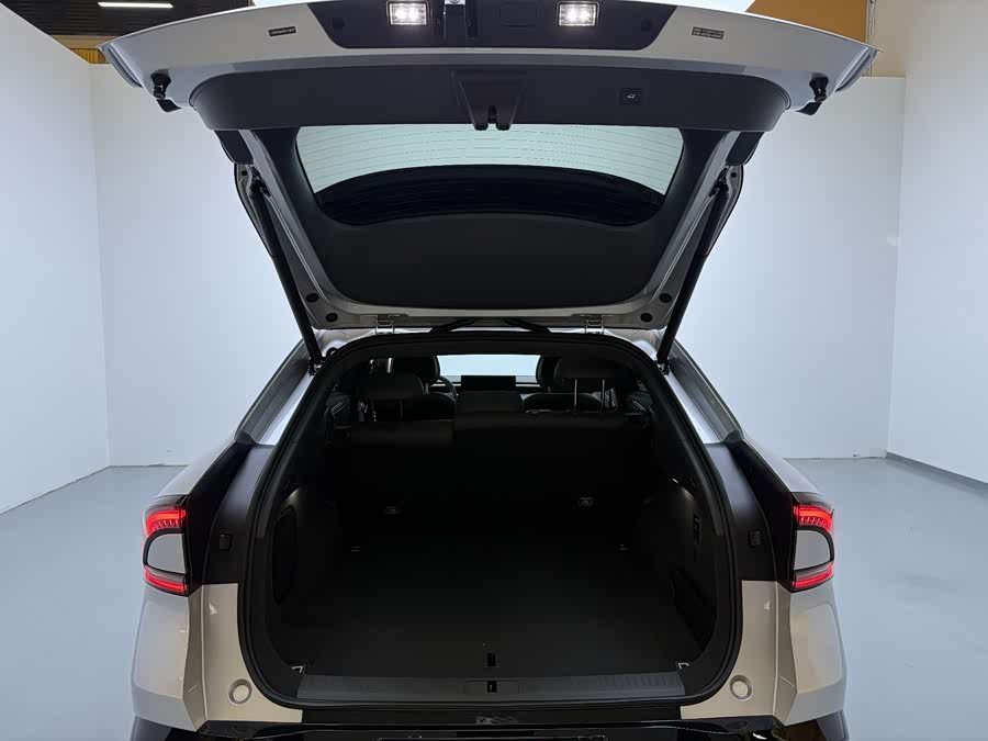 Xpeng G7 2025 #8 Xpeng G7 2025 immagine di auto #8