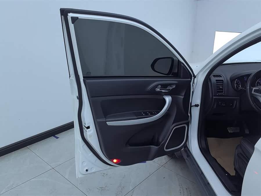 Changan CS35 2016 #8 Changan CS35 2016 car image #8