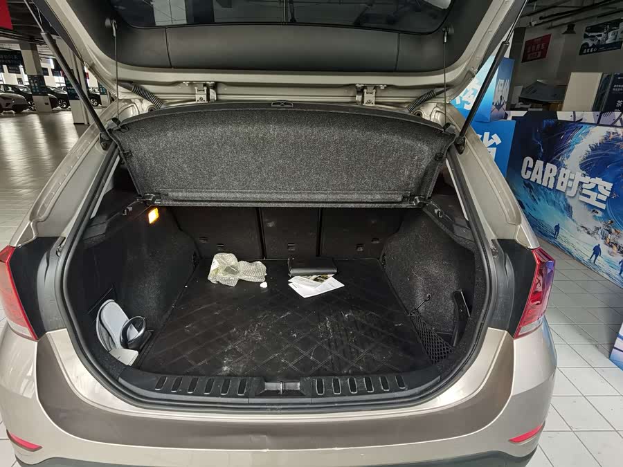 BMW X1 (Imported) 2012 car image #8