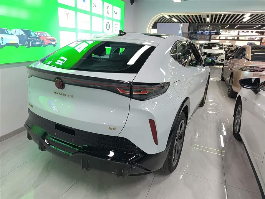 Volkswagen ID.UNYX 06 2024 image de voiture #8