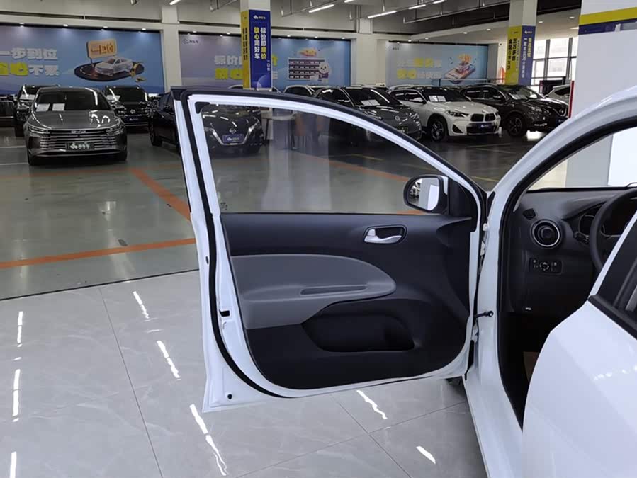 起亚 焕驰 2018 汽车图片 #8