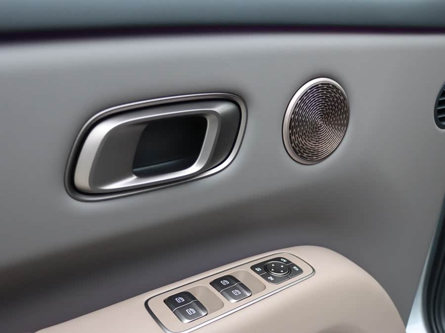 Li i8 2025 изображение автомобиля #8