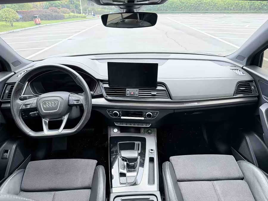 Audi Q5L Sportback 2022 car image #8