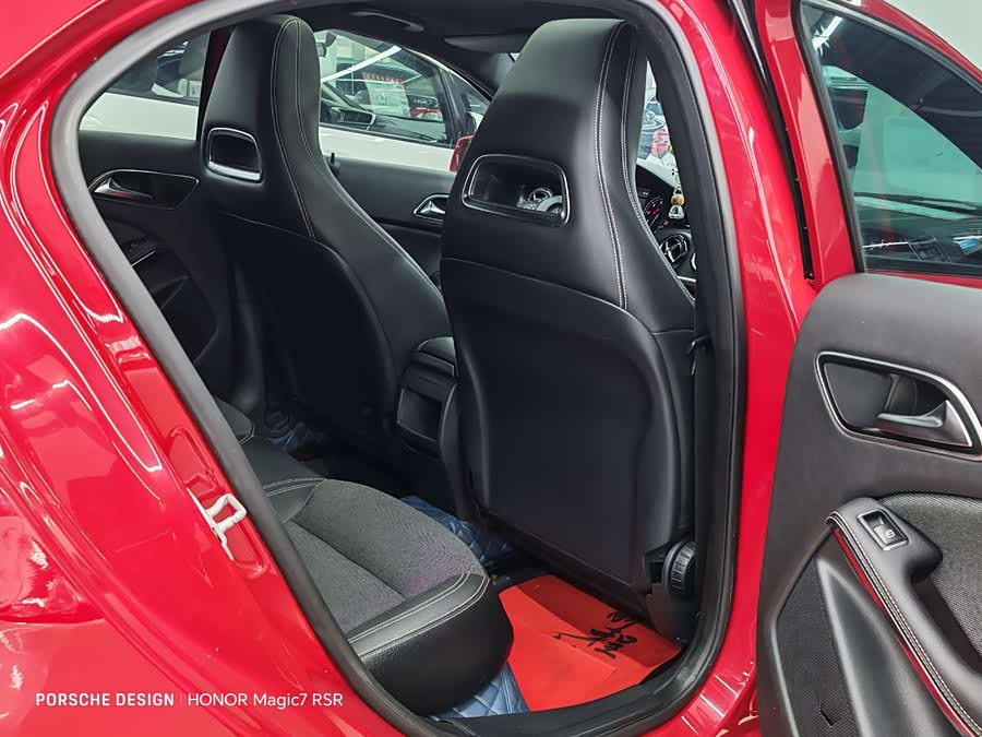 Mercedes-Benz A Class (Imported) 2013 immagine di auto #8