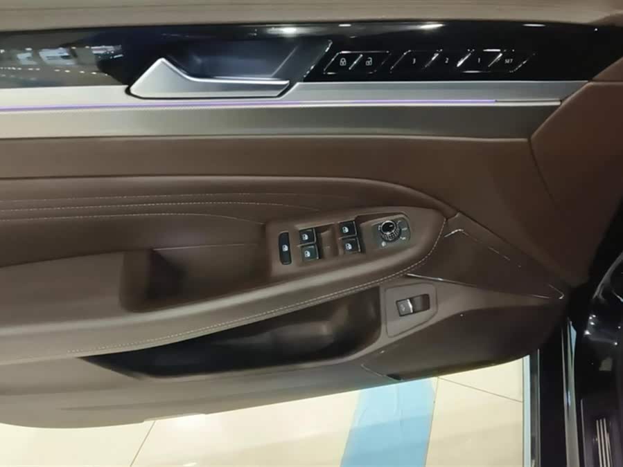 Volkswagen Phideon 2023 immagine di auto #8