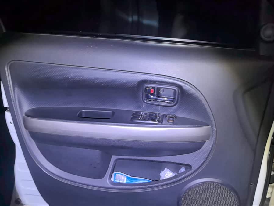 Haval H1 2016 #8 Haval H1 2016 car image #8