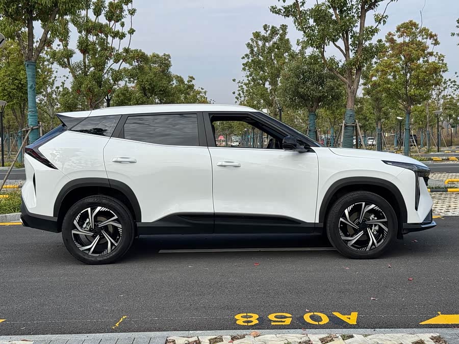 GEELY Boyue 2024 car image #8