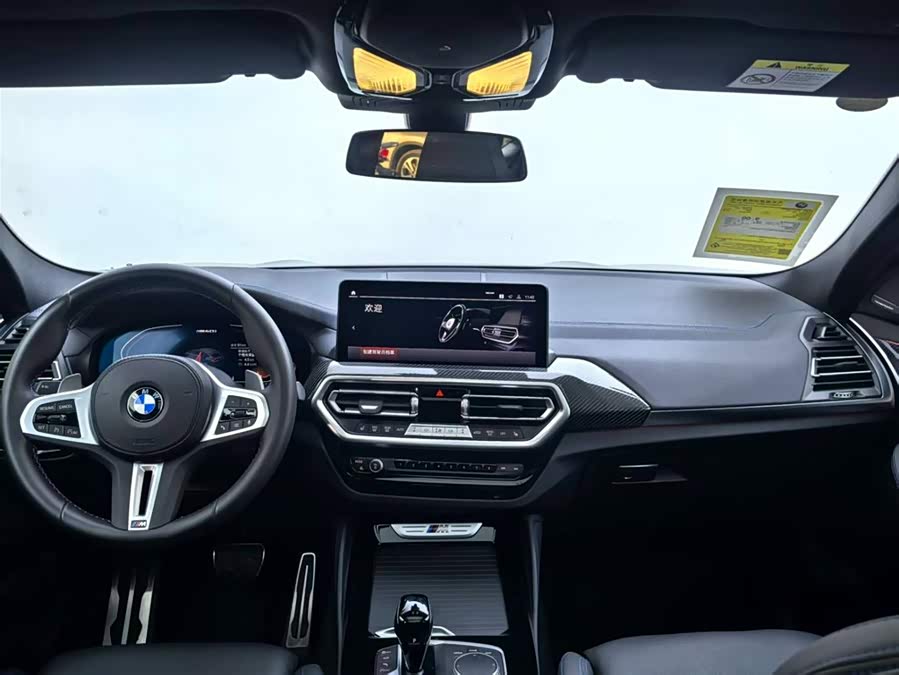 BMW X4 M40i car image #8