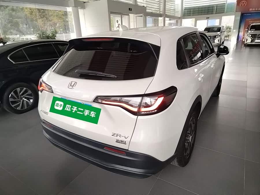 Honda ZR-V 2023 car image #8