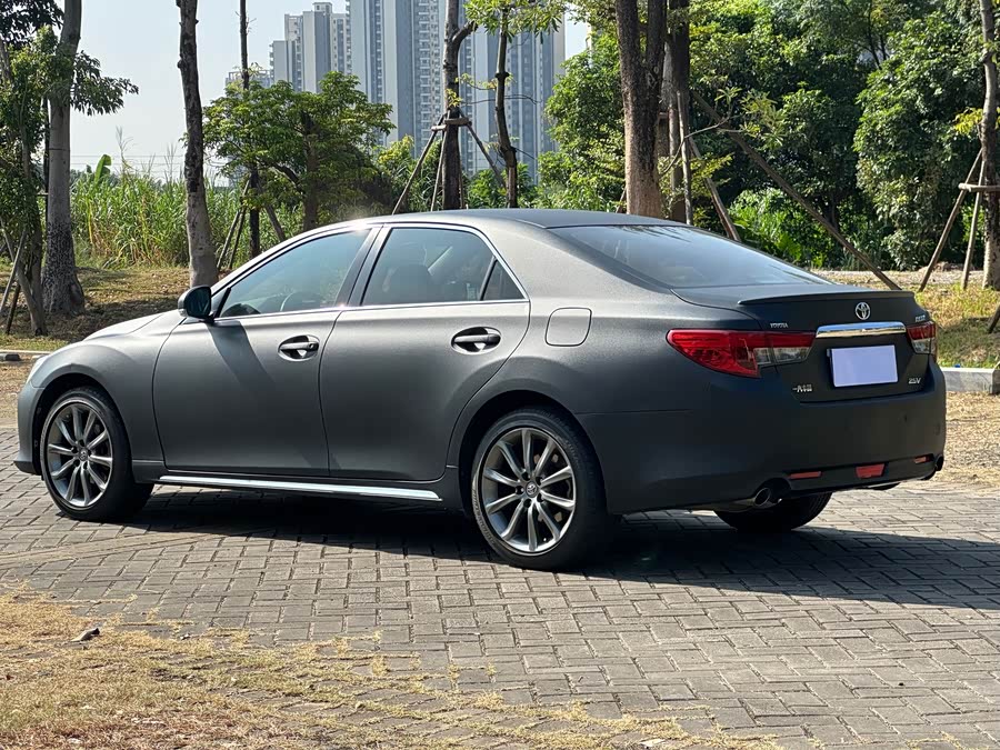 Toyota Reiz 2013 immagine di auto #8