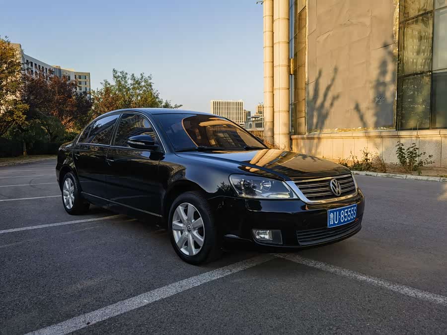 Volkswagen Passat Lingyu 2010 #8 Volkswagen Passat Lingyu 2010 car image #8