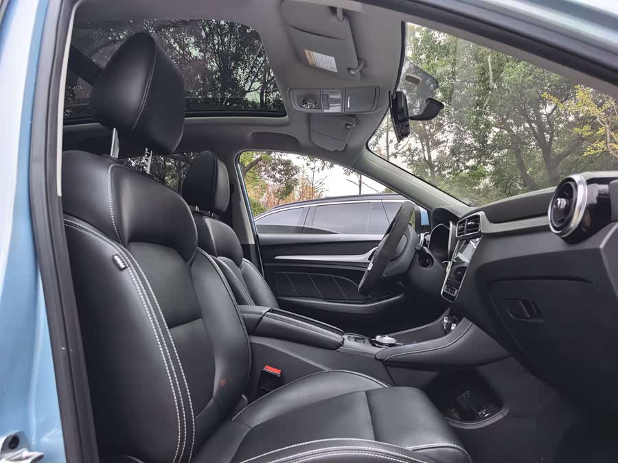 MG EZS Electric 2020 изображение автомобиля #8