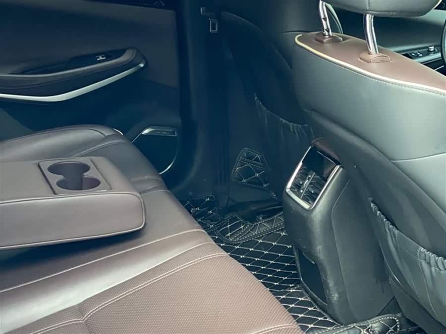 Changan Eado DT 2018 car image #8