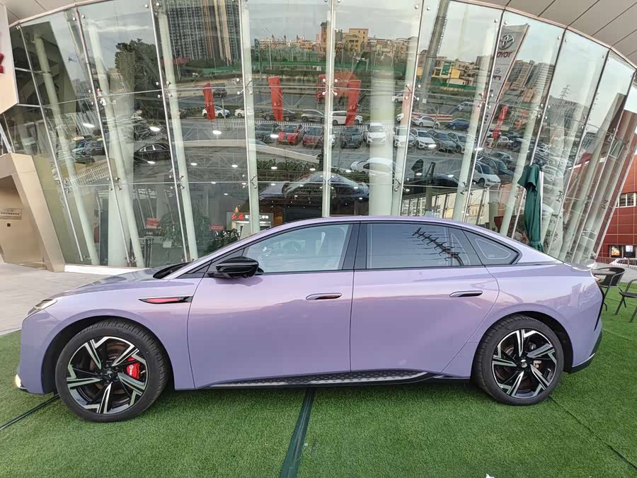 HongQi EH7 2024 immagine di auto #8