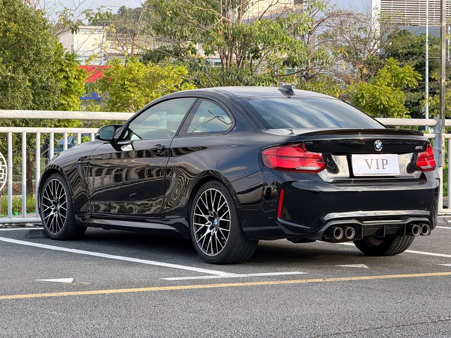 BMW M2 2016 car image #8