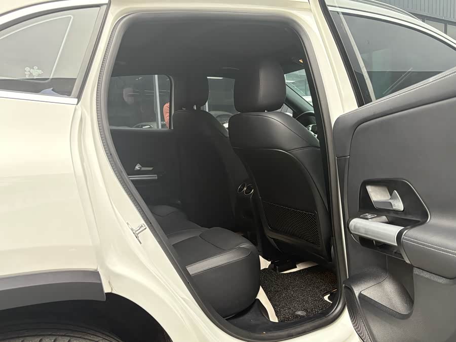 Mercedes-Benz EQA Class 2023 #8 Mercedes-Benz EQA Class 2023 immagine di auto #8