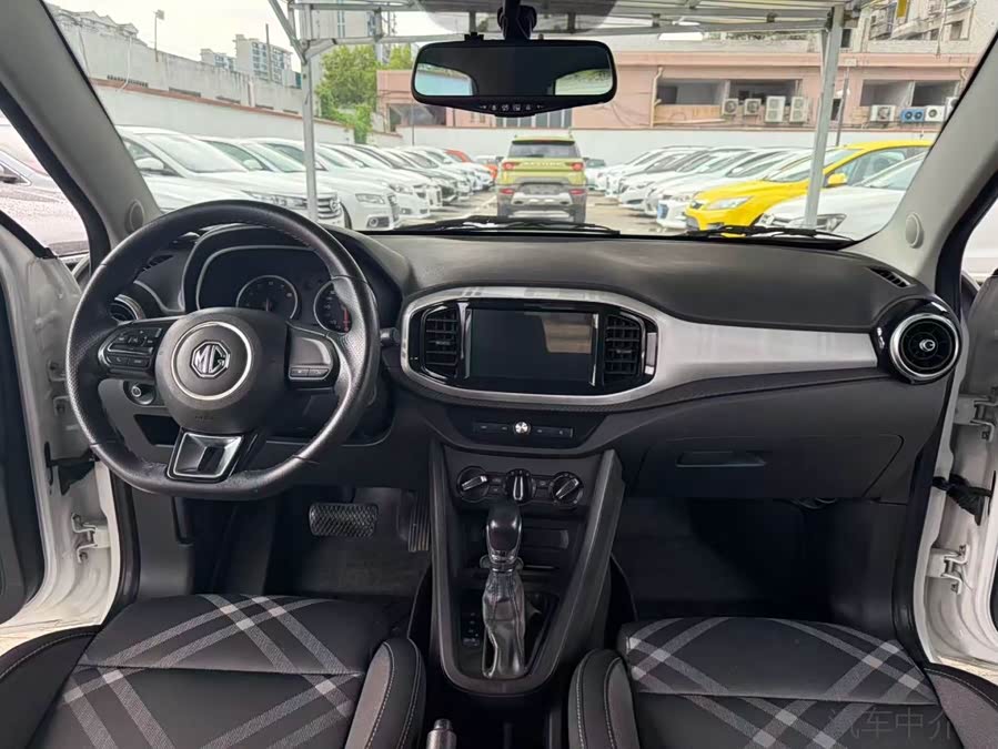 MG 3 2018 car image #8